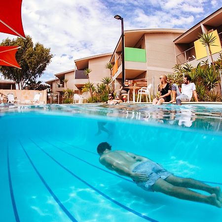 Onslow Beach Resort Екстер'єр фото