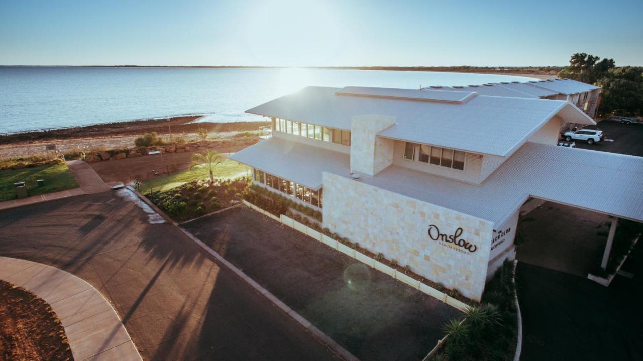Onslow Beach Resort Екстер'єр фото