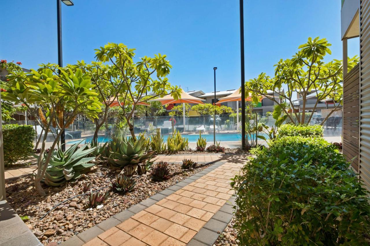 Onslow Beach Resort Екстер'єр фото